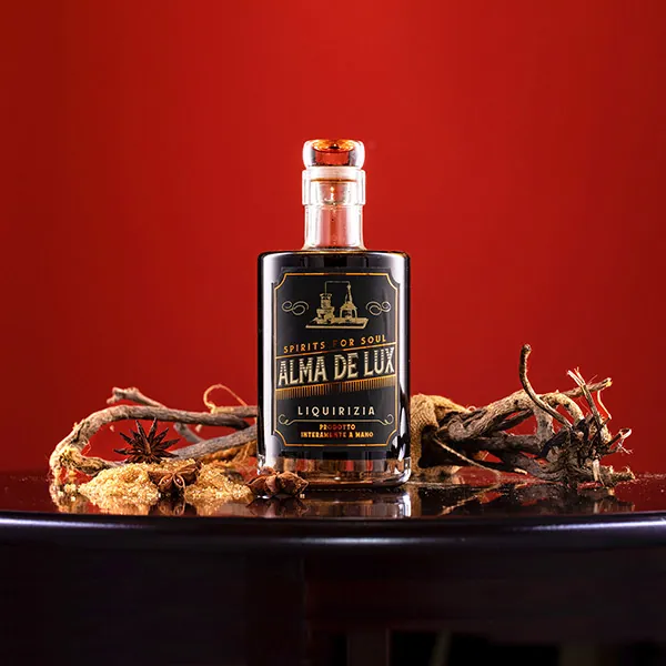 Liquore alla liquirizia Alma Nera